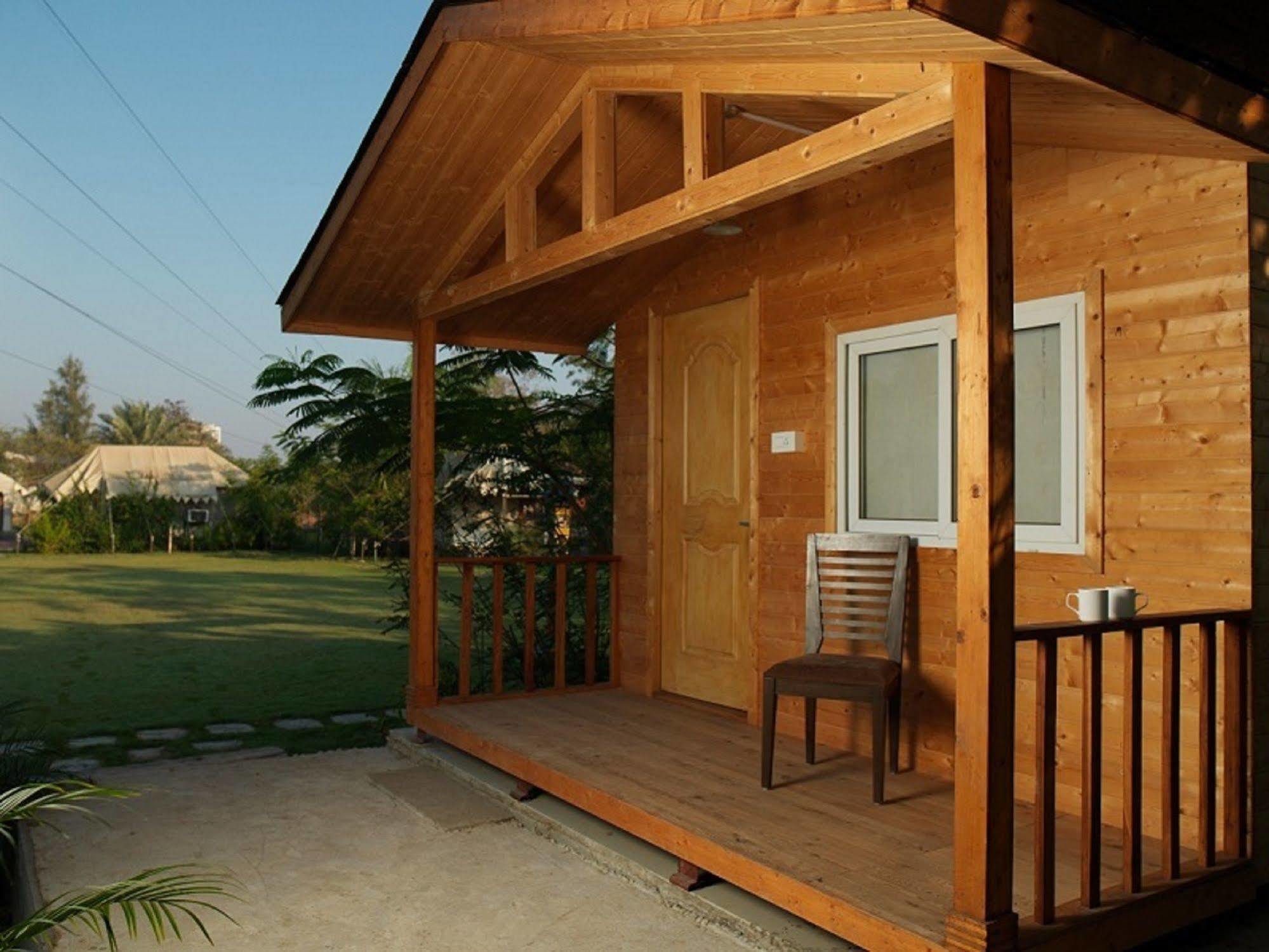 Palm Green Club Resort Jetalpur Екстериор снимка