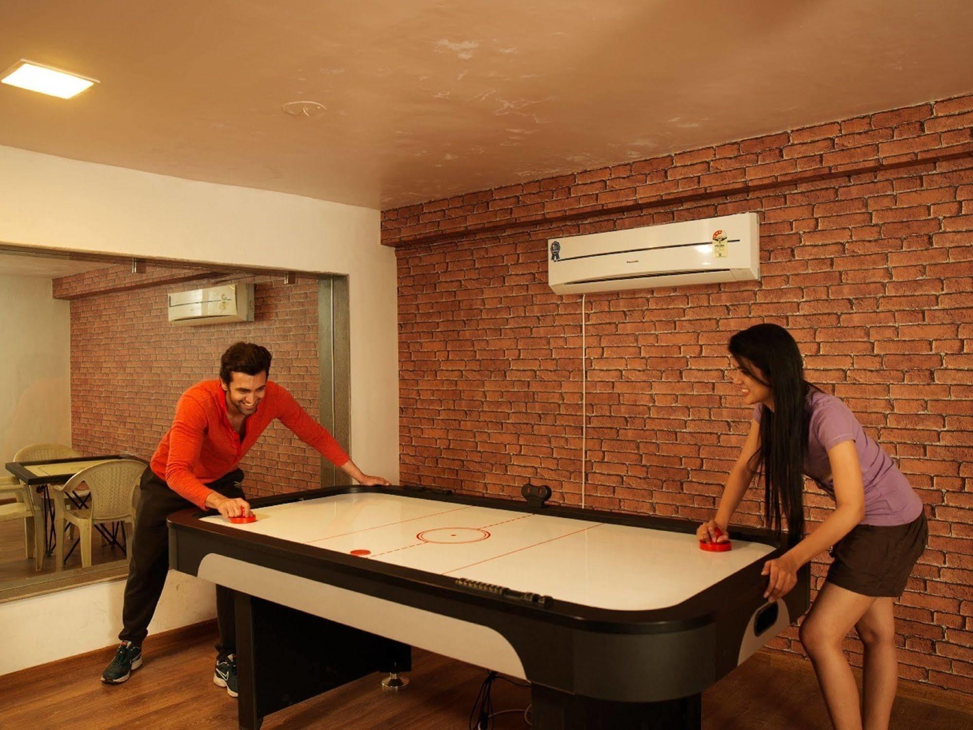 Palm Green Club Resort Jetalpur Екстериор снимка